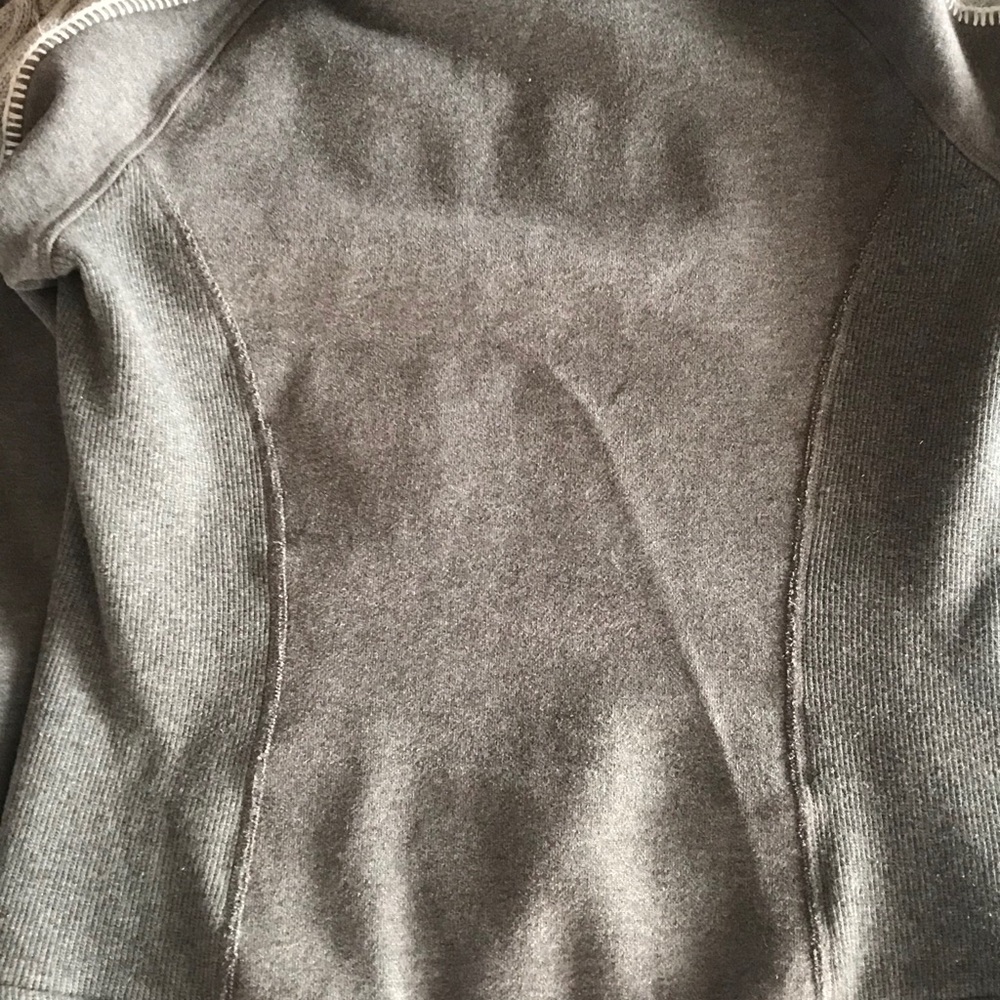 Lululemon Jacket - Picture 5 of 7